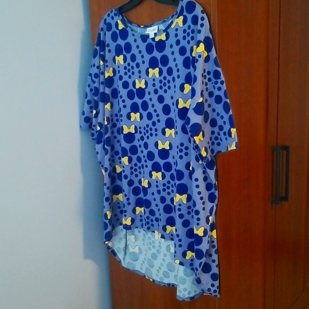Lularoe polka dot minnie shirt